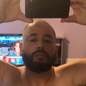 Meet your Posher, Ayon